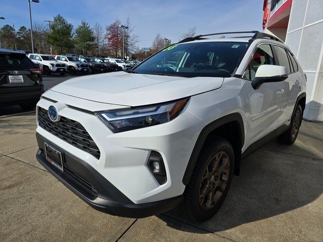 2023 Toyota RAV4 Hybrid XLE