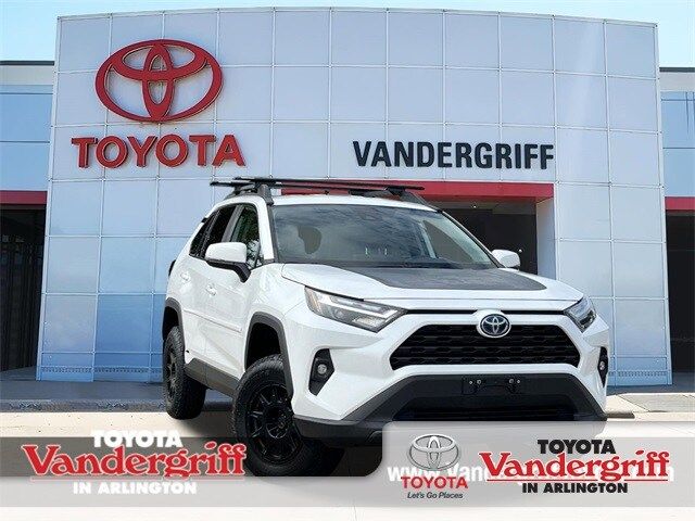 2023 Toyota RAV4 Hybrid Woodland