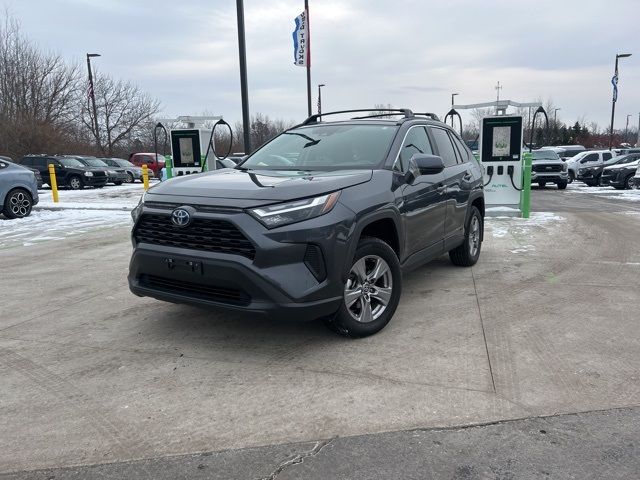 2023 Toyota RAV4 Hybrid XLE