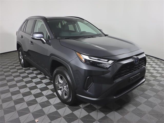 2023 Toyota RAV4 Hybrid XLE