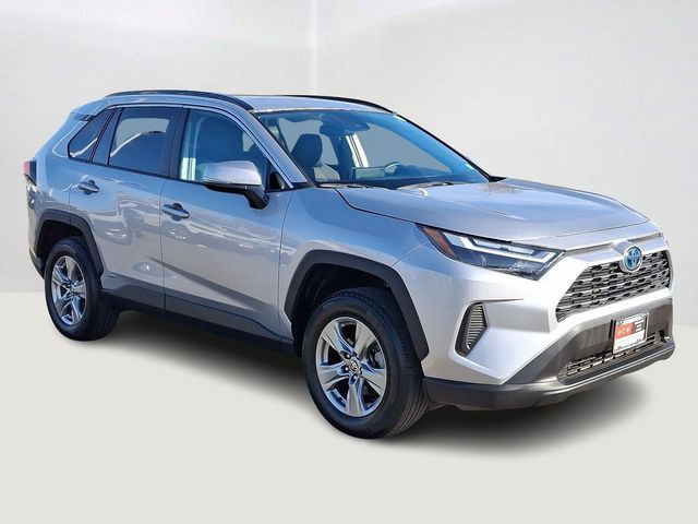 2023 Toyota RAV4 Hybrid XLE