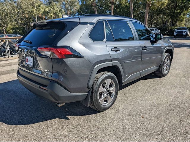 2023 Toyota RAV4 Hybrid XLE