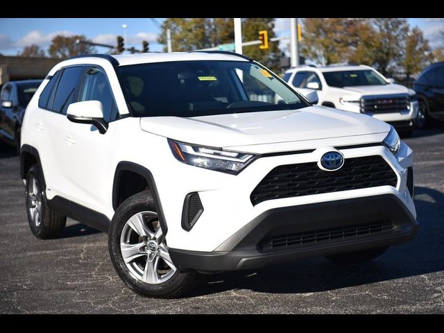 2023 Toyota RAV4 Hybrid XLE