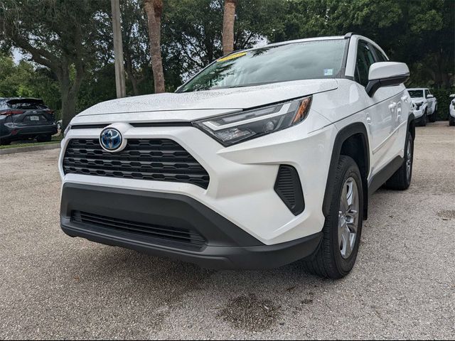 2023 Toyota RAV4 Hybrid XLE