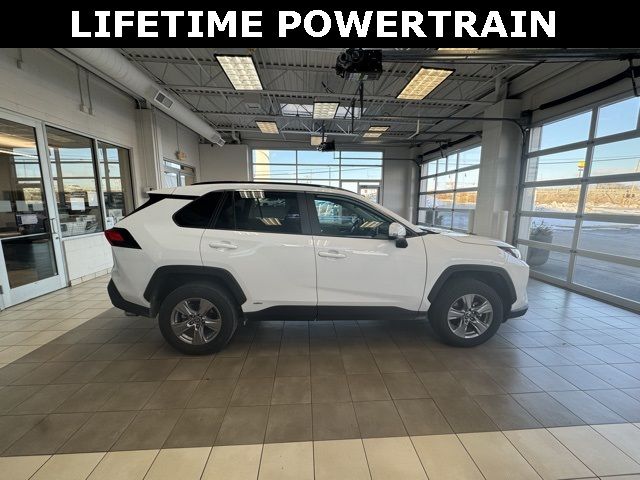 2023 Toyota RAV4 Hybrid XLE