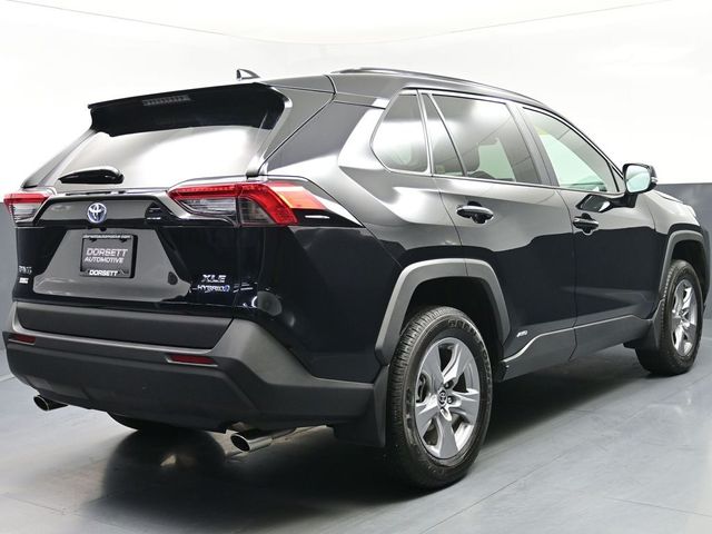 2023 Toyota RAV4 Hybrid XLE