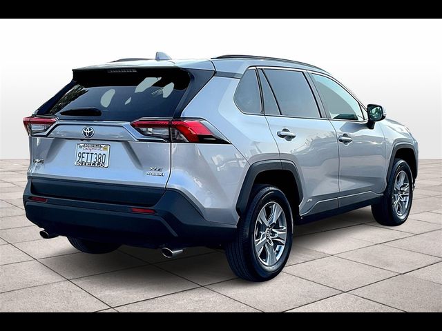 2023 Toyota RAV4 Hybrid XLE