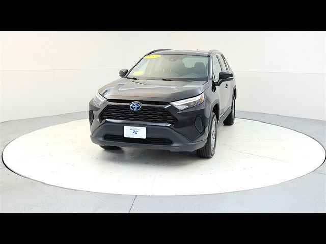 2023 Toyota RAV4 Hybrid XLE