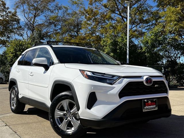 2023 Toyota RAV4 Hybrid XLE