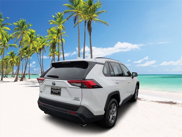 2023 Toyota RAV4 Hybrid XLE