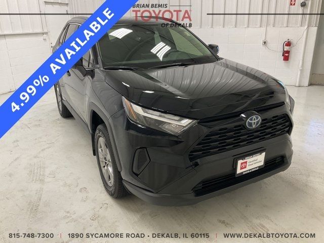 2023 Toyota RAV4 Hybrid XLE