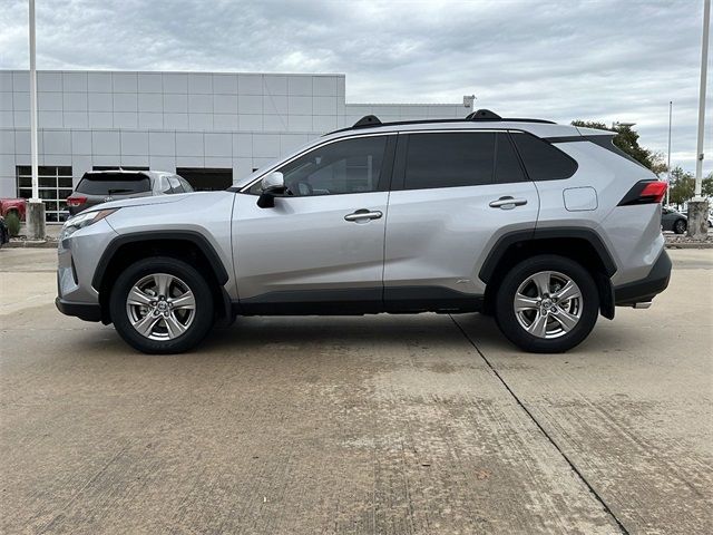 2023 Toyota RAV4 Hybrid XLE