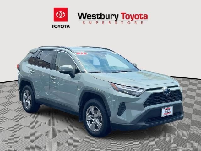 2023 Toyota RAV4 Hybrid XLE