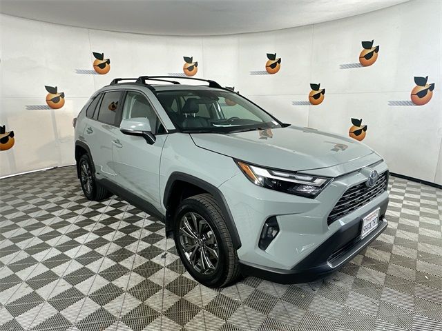 2023 Toyota RAV4 Hybrid XLE Premium