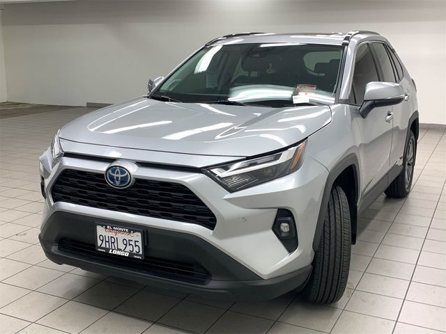 2023 Toyota RAV4 Hybrid XLE Premium