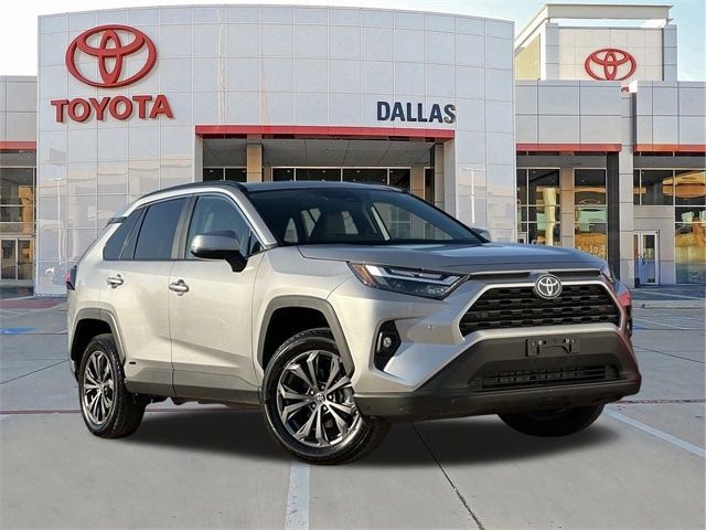 2023 Toyota RAV4 Hybrid XLE Premium