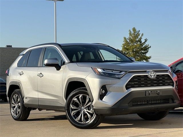 2023 Toyota RAV4 Hybrid XLE Premium