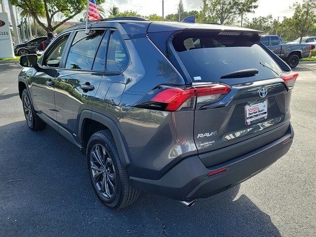 2023 Toyota RAV4 Hybrid XLE Premium