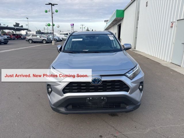 2023 Toyota RAV4 Hybrid XLE Premium