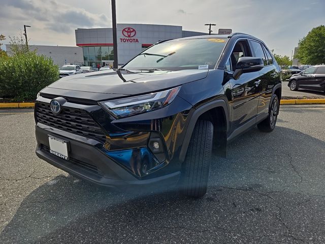 2023 Toyota RAV4 Hybrid XLE Premium