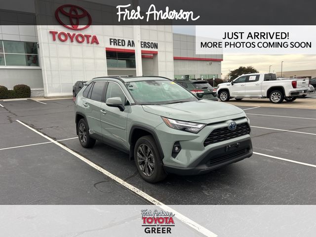 2023 Toyota RAV4 Hybrid XLE Premium