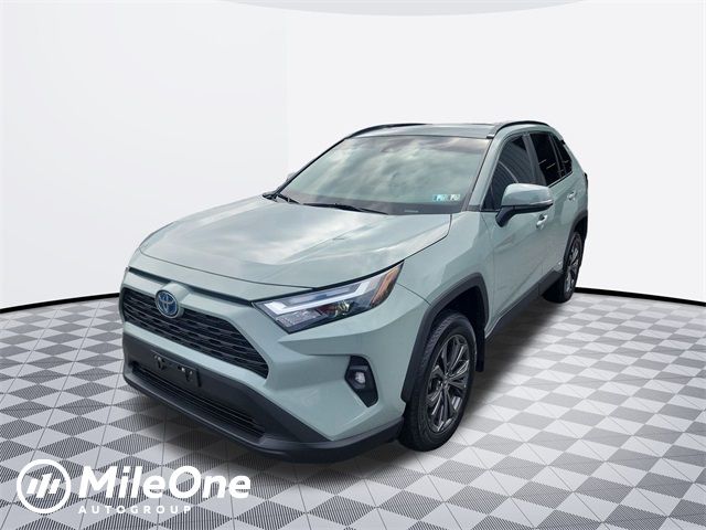 2023 Toyota RAV4 Hybrid XLE Premium