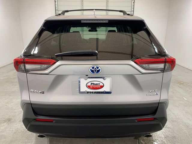 2023 Toyota RAV4 Hybrid XLE Premium