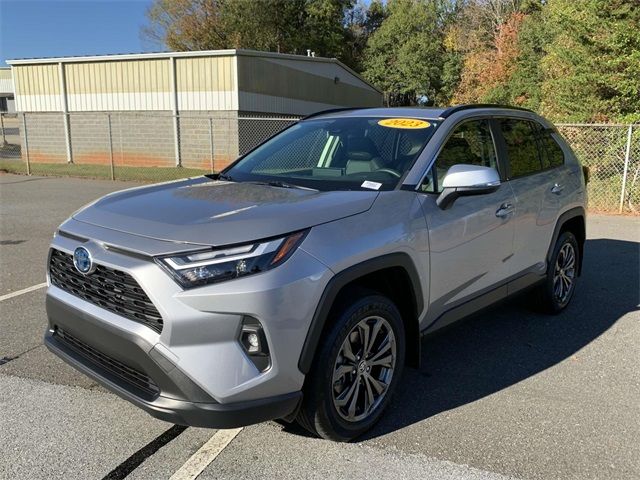 2023 Toyota RAV4 Hybrid XLE Premium