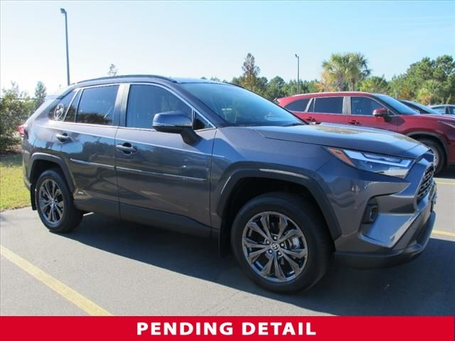 2023 Toyota RAV4 Hybrid XLE Premium