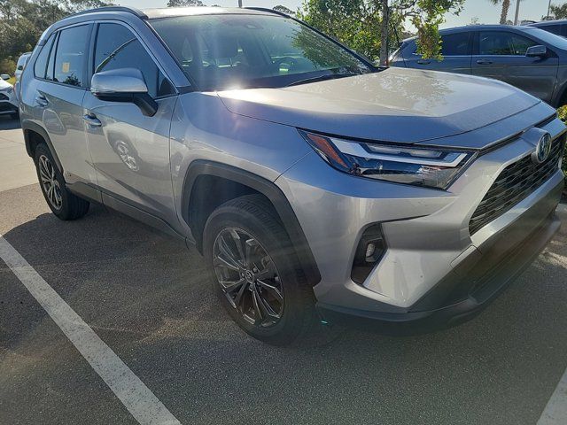 2023 Toyota RAV4 Hybrid XLE Premium