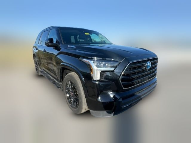 2023 Toyota Sequoia SR5