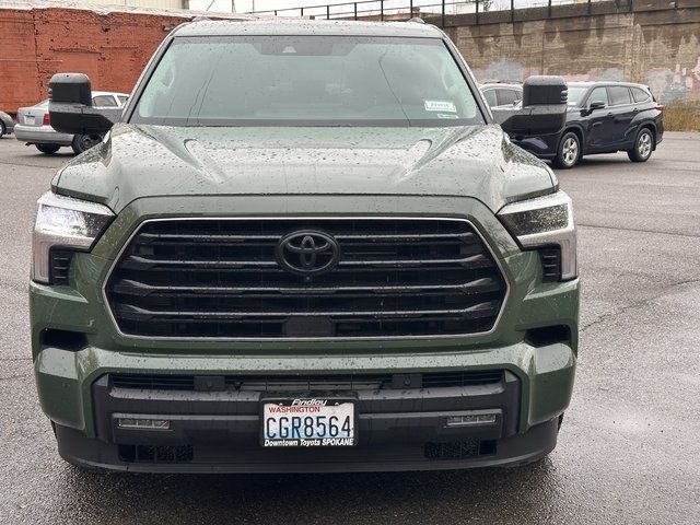 2023 Toyota Sequoia SR5