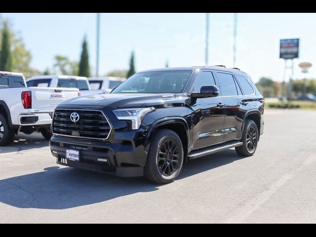 2023 Toyota Sequoia SR5