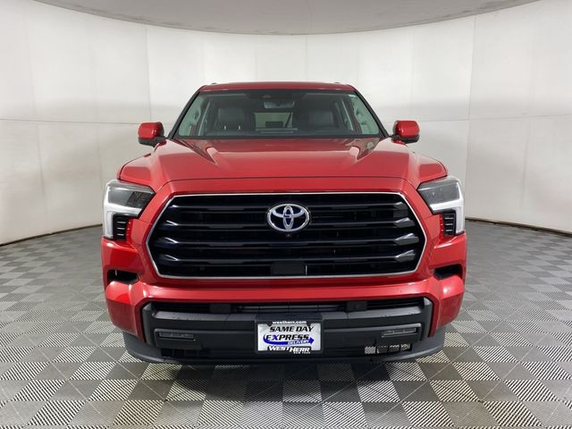 2023 Toyota Sequoia SR5