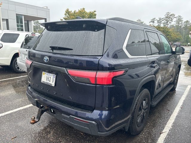 2023 Toyota Sequoia SR5