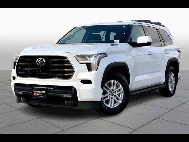 2023 Toyota Sequoia SR5