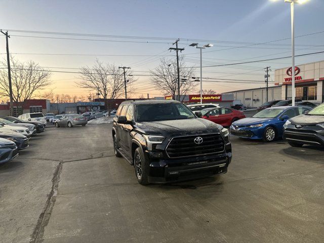 2023 Toyota Sequoia SR5