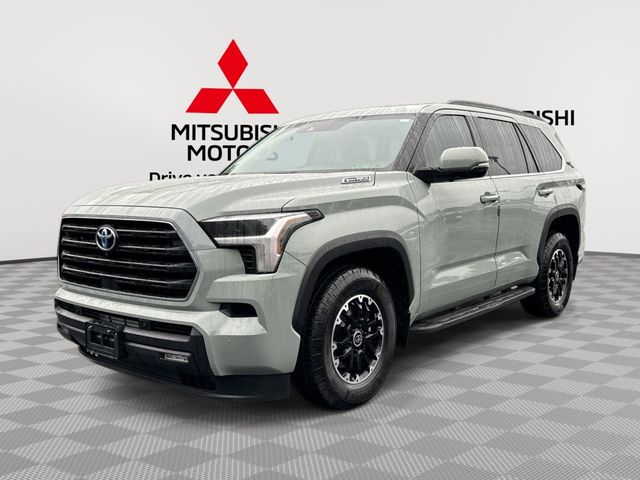 2023 Toyota Sequoia SR5