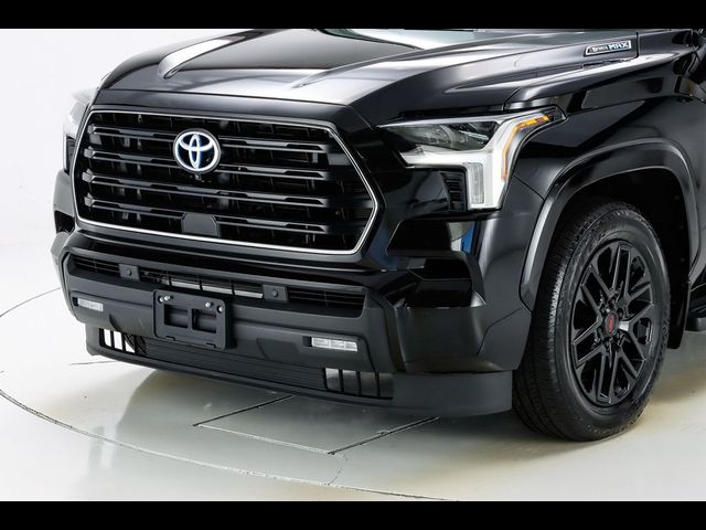 2023 Toyota Sequoia SR5