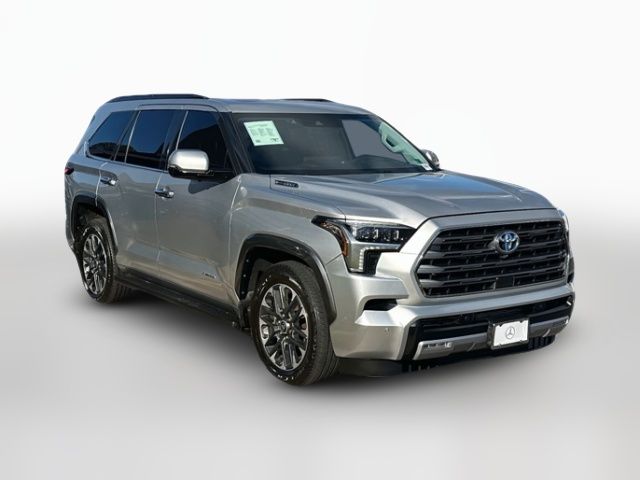 2023 Toyota Sequoia SR5