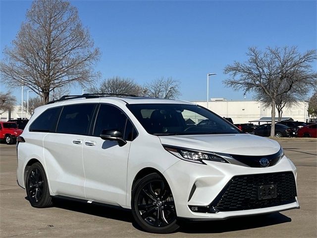 2023 Toyota Sienna XSE 25th Anniversary