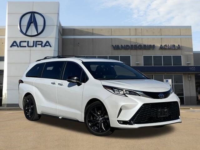 2023 Toyota Sienna XSE 25th Anniversary