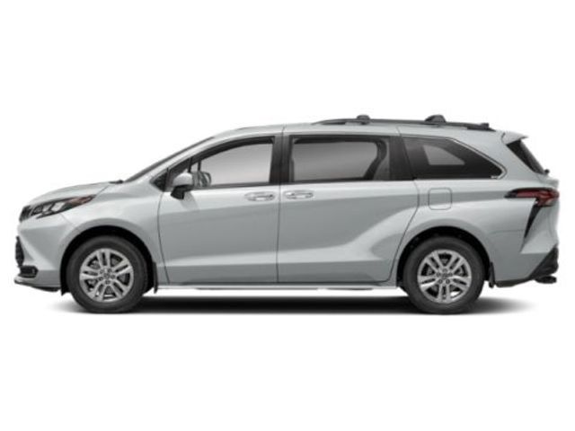 2023 Toyota Sienna 