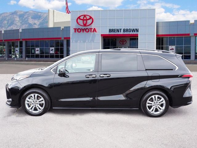 2023 Toyota Sienna XSE