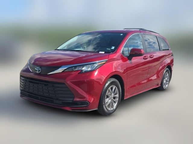 2023 Toyota Sienna LE