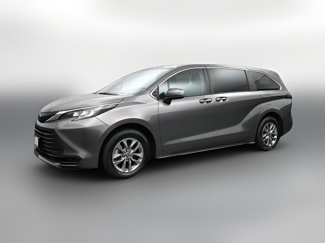 2023 Toyota Sienna LE