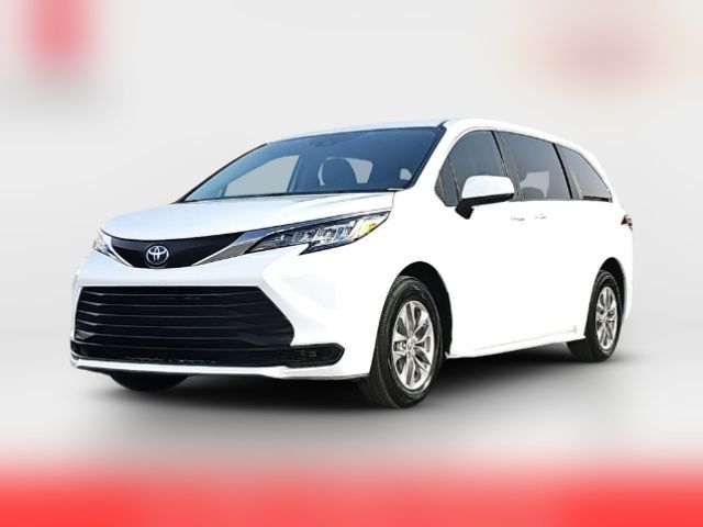 2023 Toyota Sienna LE