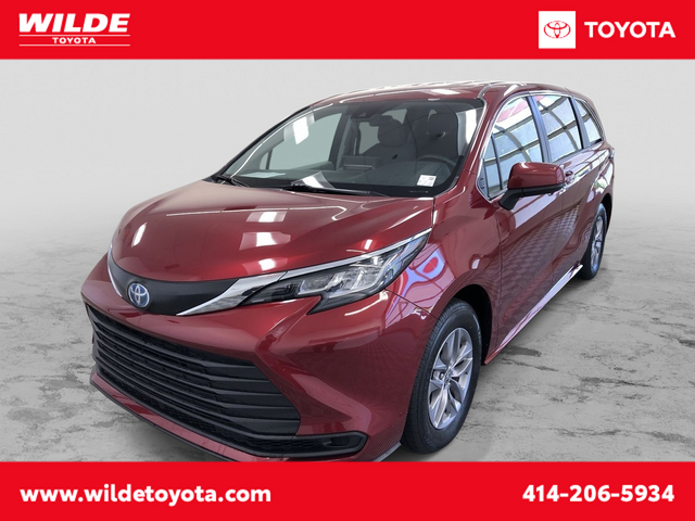 2023 Toyota Sienna LE