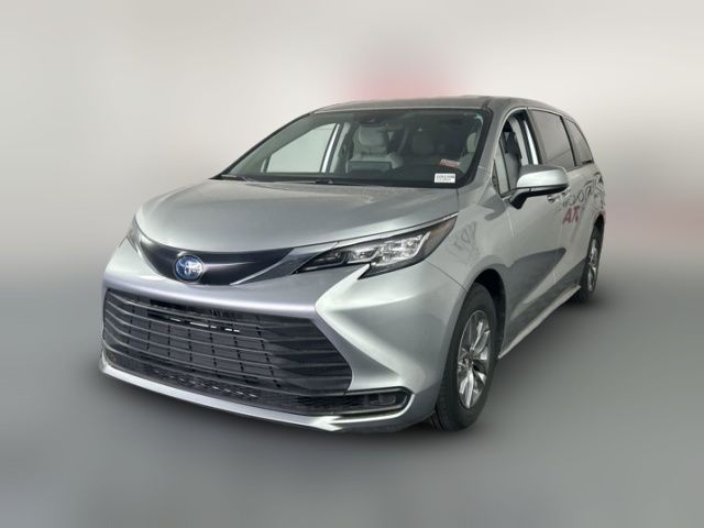 2023 Toyota Sienna LE