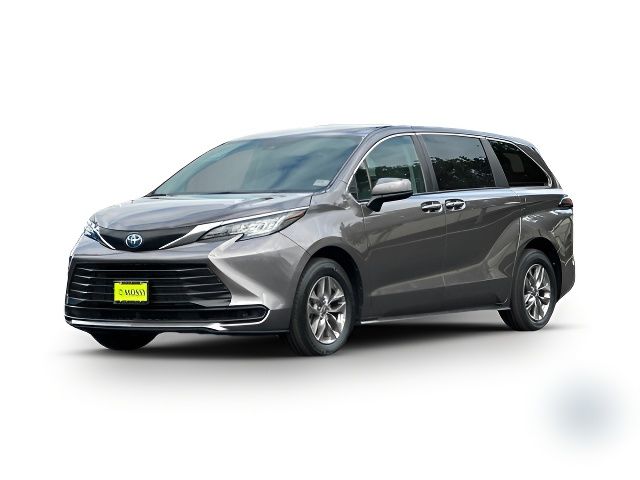 2023 Toyota Sienna LE